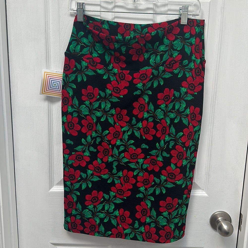 Lularoe floral Cassie skirt Medium NWT